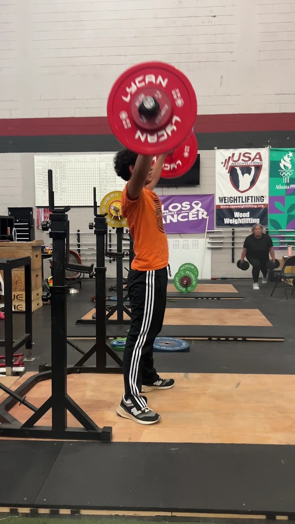  Wood Weightlifting
