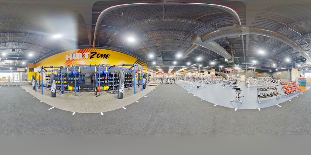  Crunch Fitness - Clifton