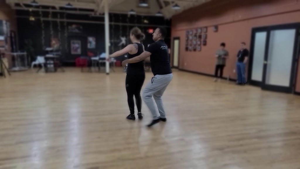  Mambo Pa Ti Dance Company