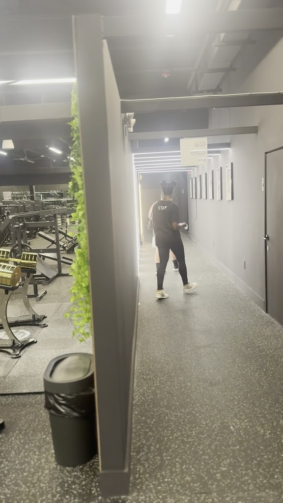  KODIAK FITNESS CENTER - GOLD