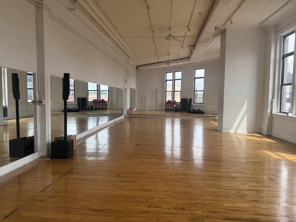  Collective Dance Fitness