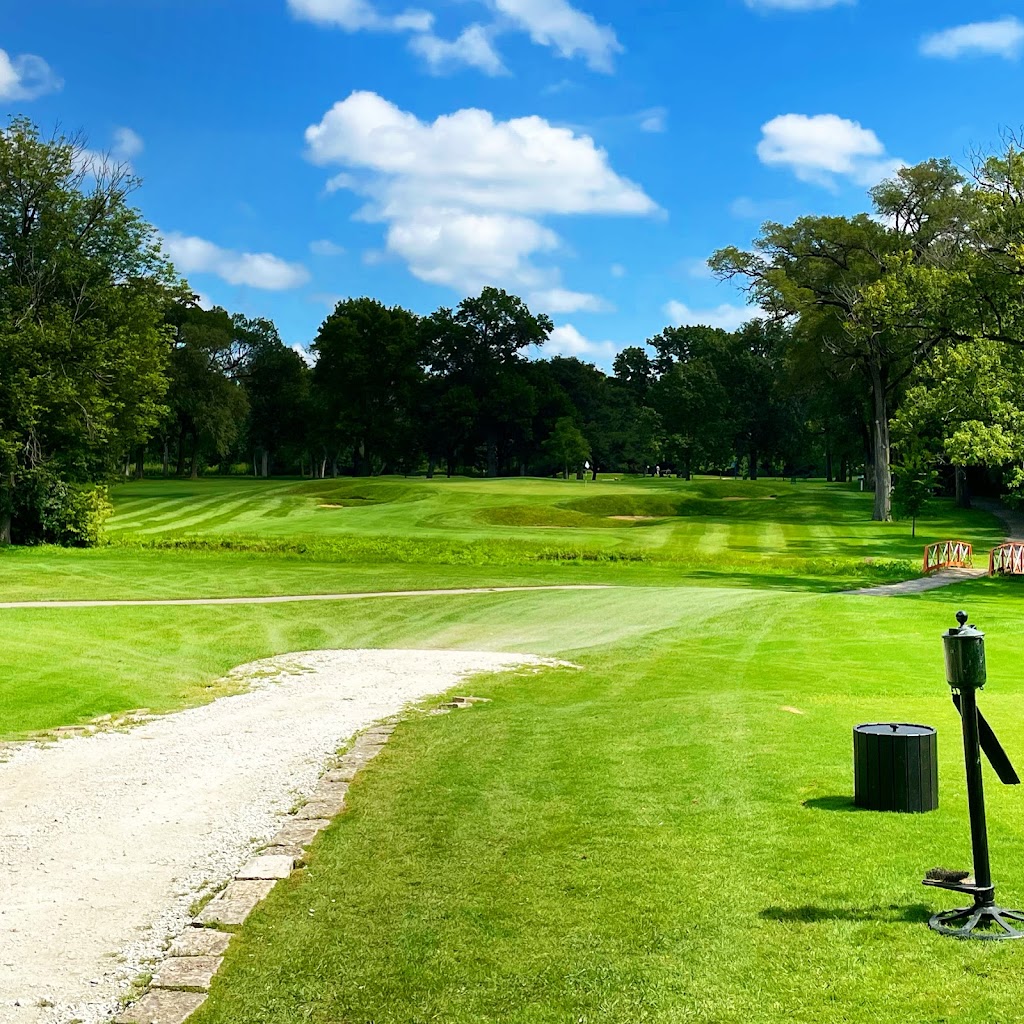  Ravisloe Country Club