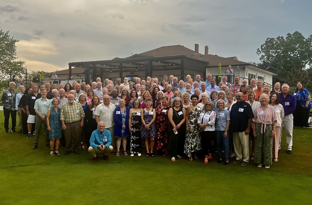  Lake Forest Golf Club