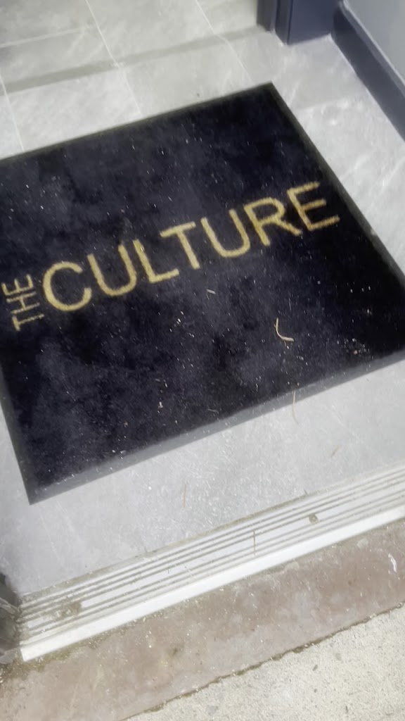  The Culture