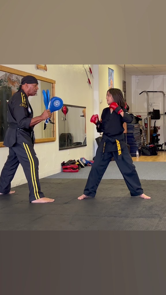  Golden Tiger Tae Kwon Do