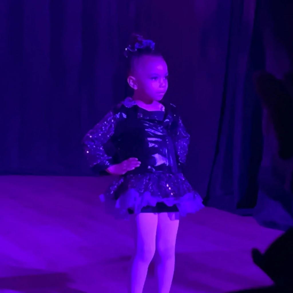  Sunshine Dance Studio