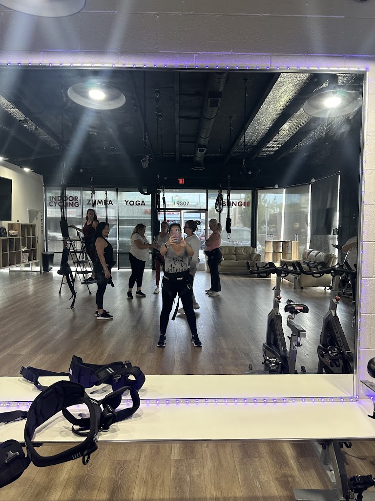  CORE Bungee Fitness Plus - Studio