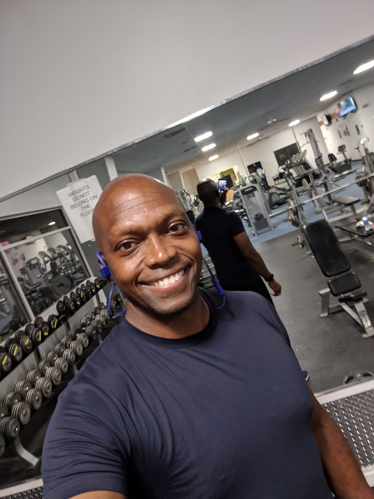  World Class 24 Hour Gym & Tanning