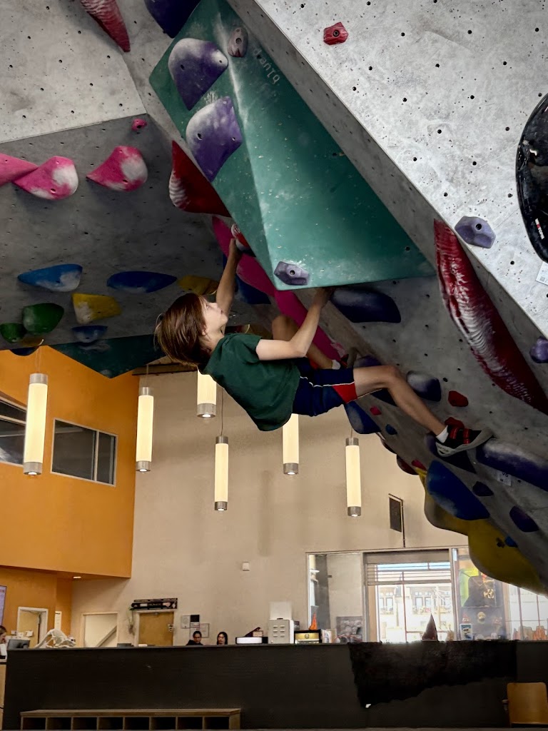  Momentum Indoor Climbing Silver Street