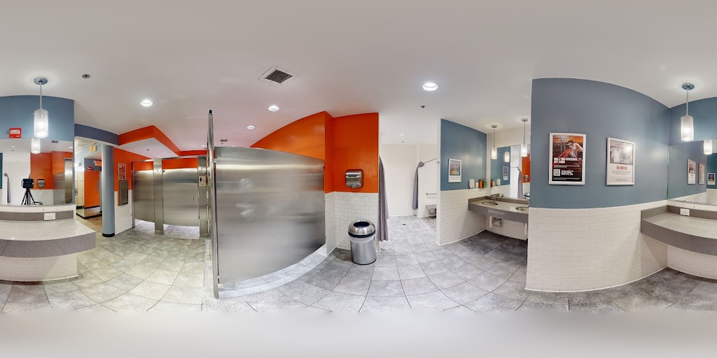  Crunch Fitness - South Beach