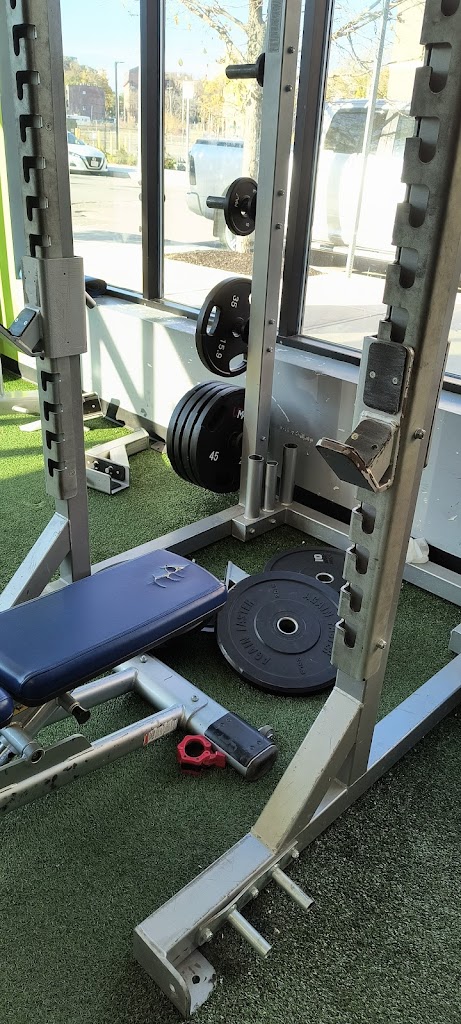  Liberty Fitness Boston- 24/7 Gym and Fitness Center