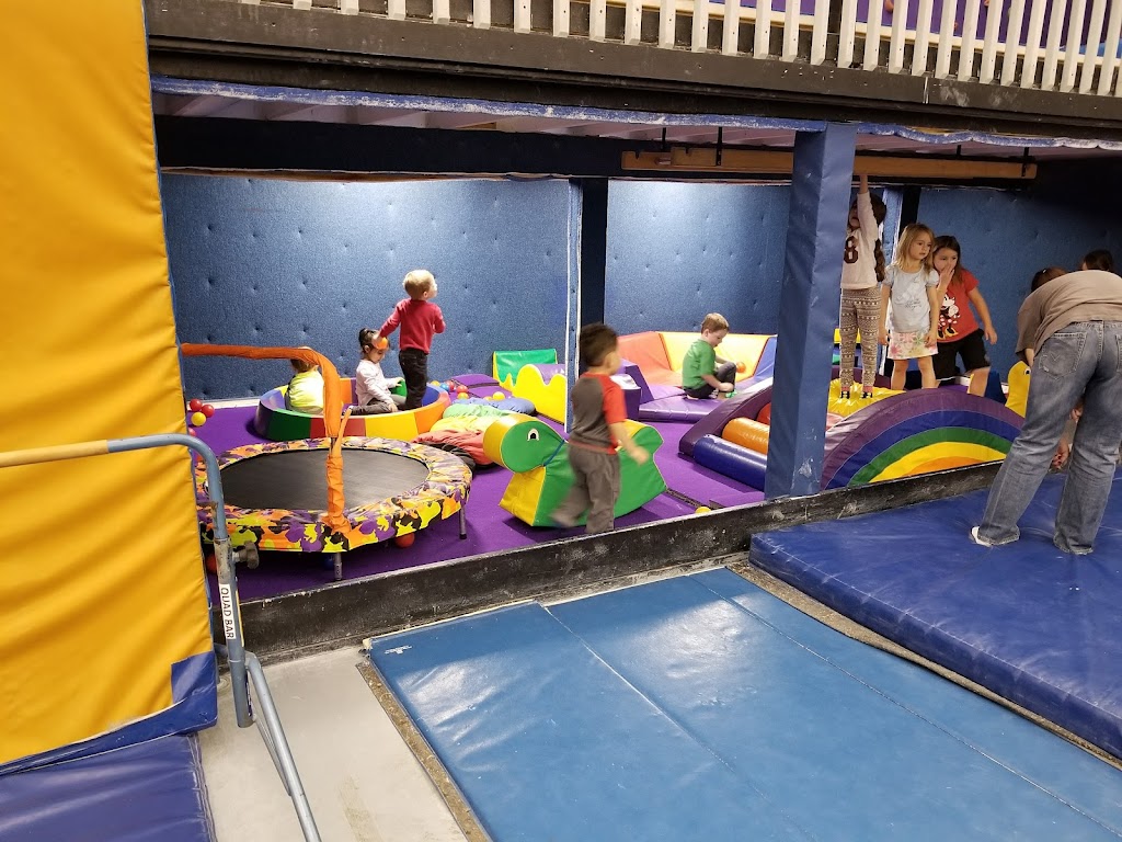  Oak Lawn Park District Racquet, Fitness & Gymnastics Center