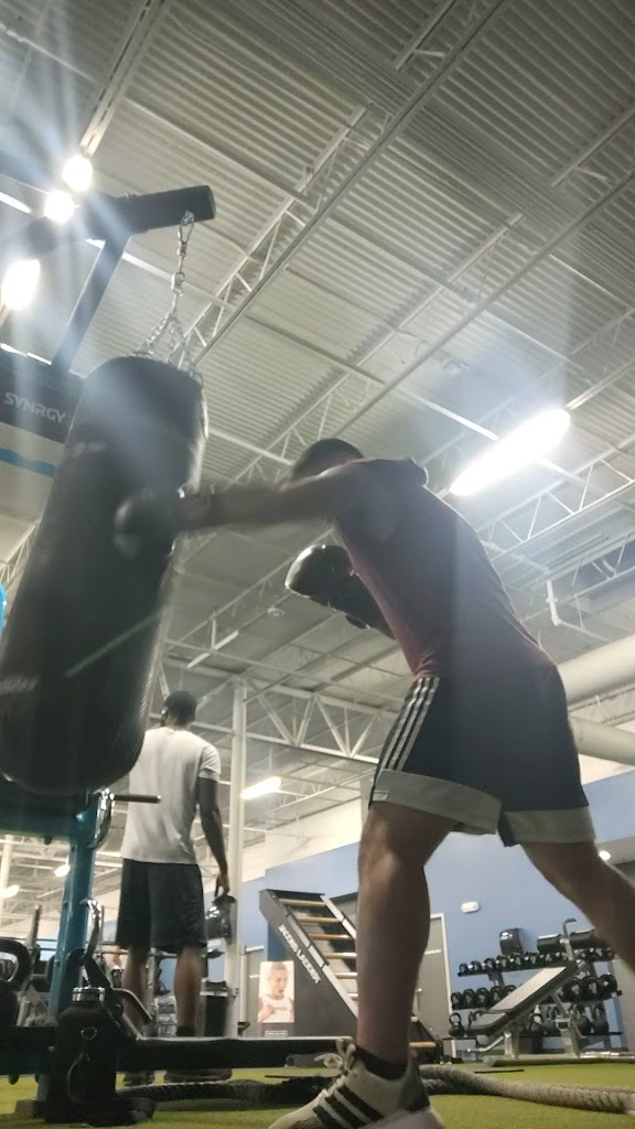  CLUB4 Fitness Hillcrest