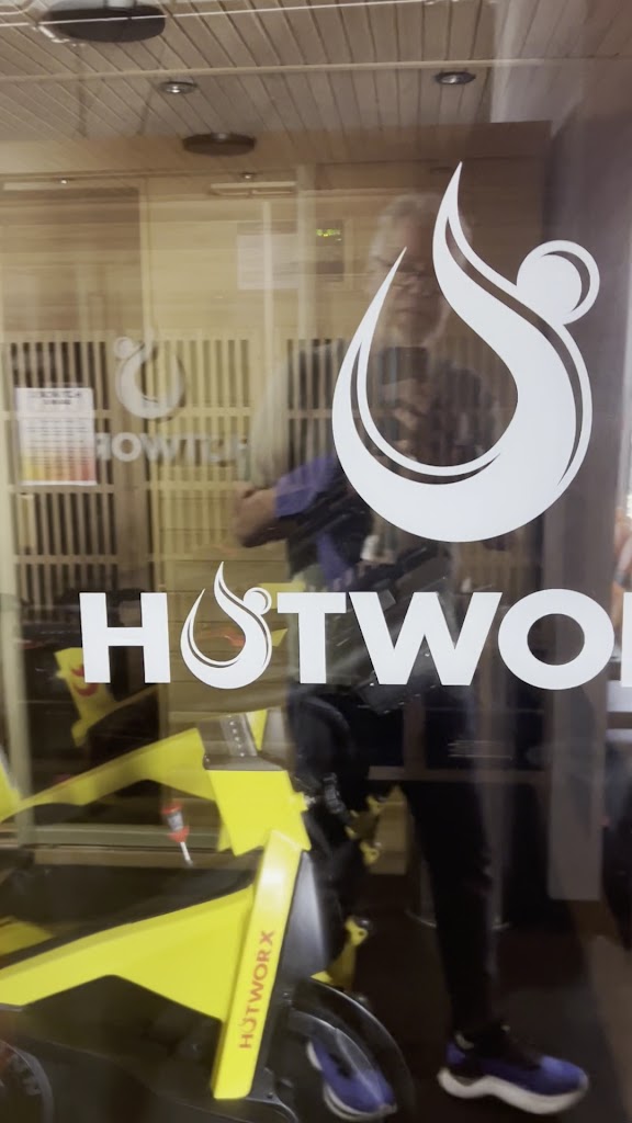  HOTWORX - San Antonio, TX - South Broadway