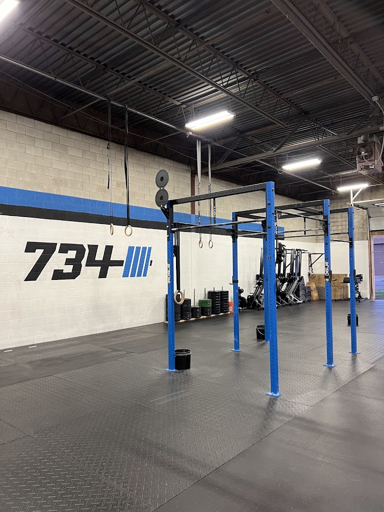  CrossFit 734 - Gym & Fitness
