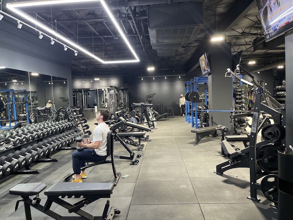  PARADIGM Gym 24hr