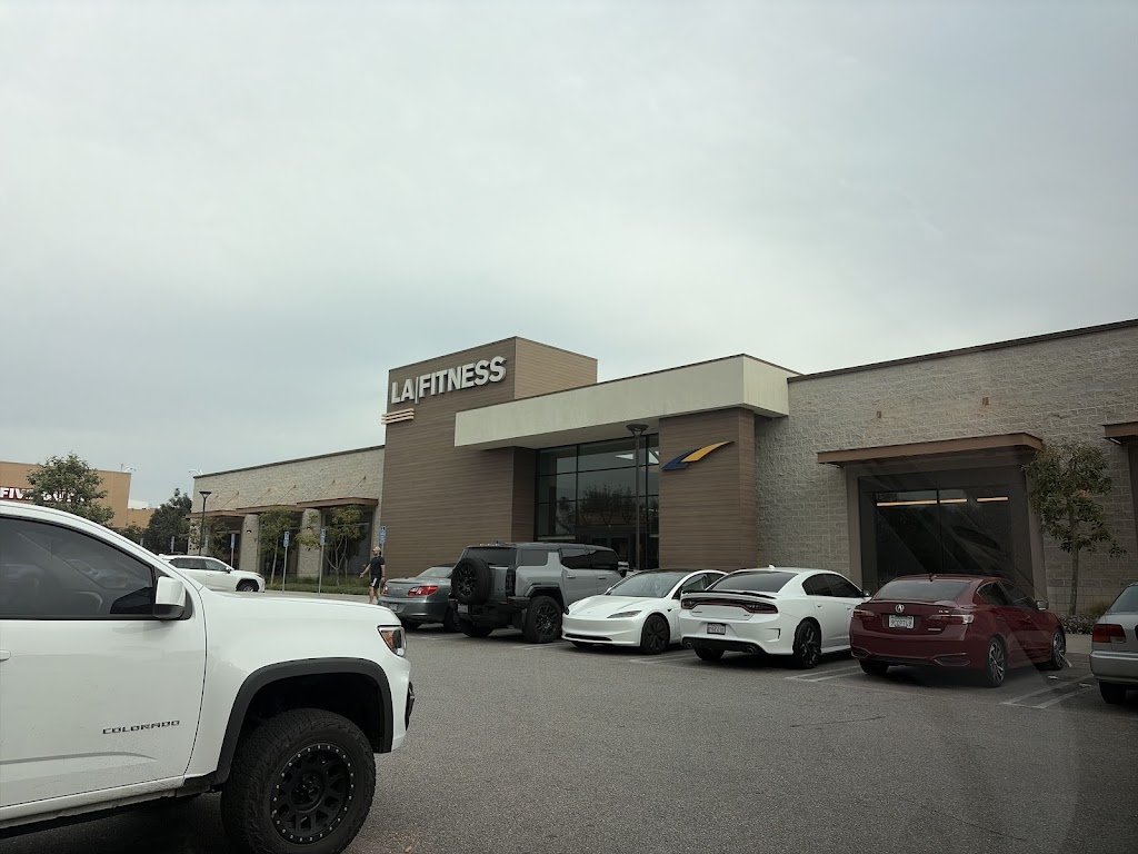  LA Fitness