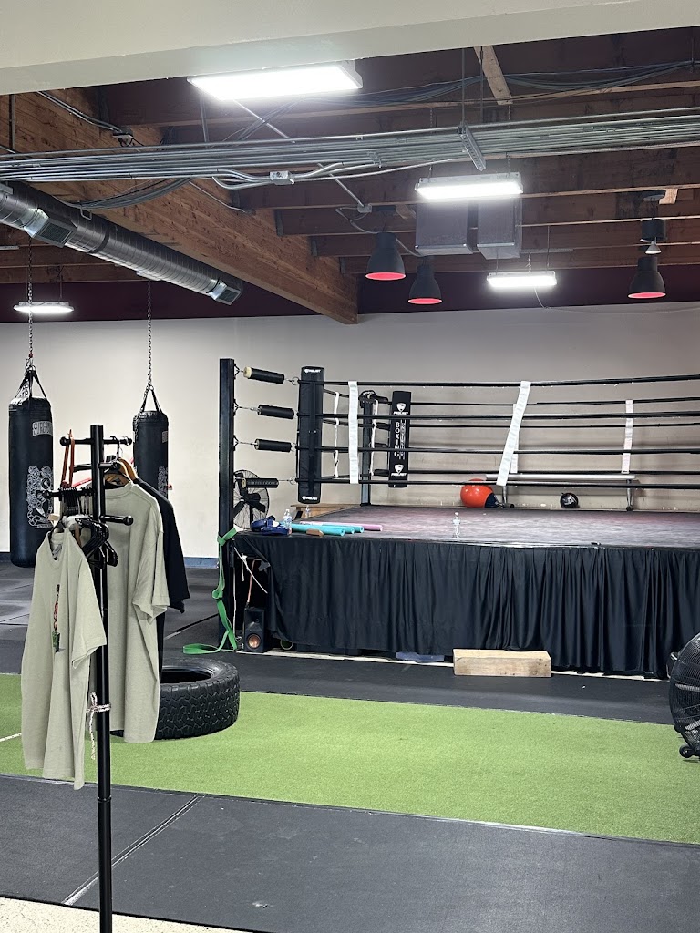  Boxing University Gym