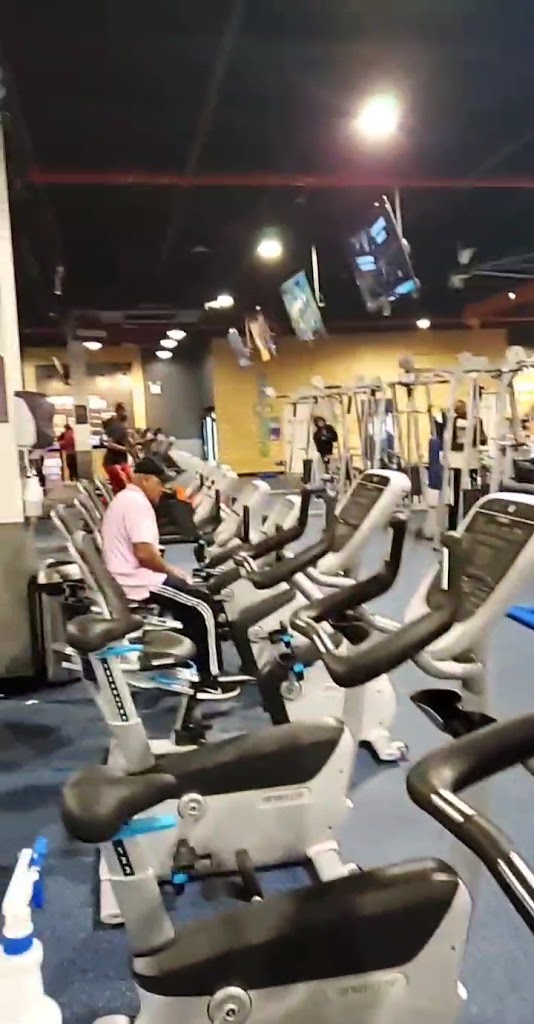  Crunch Fitness - Rochdale