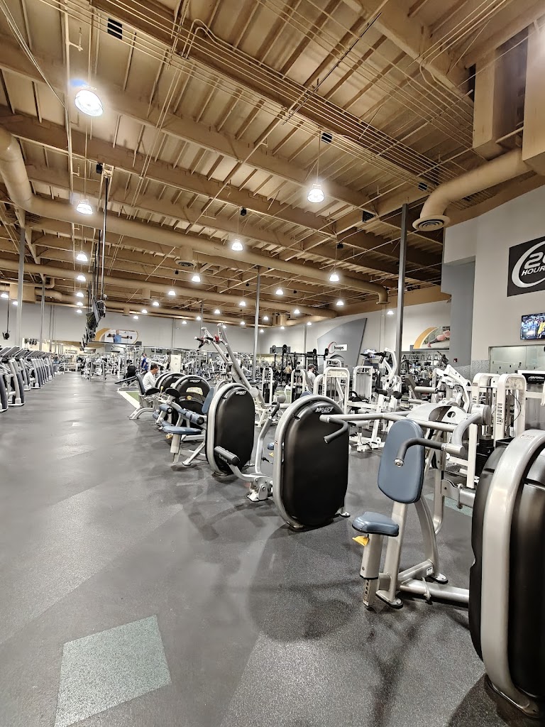  24 Hour Fitness