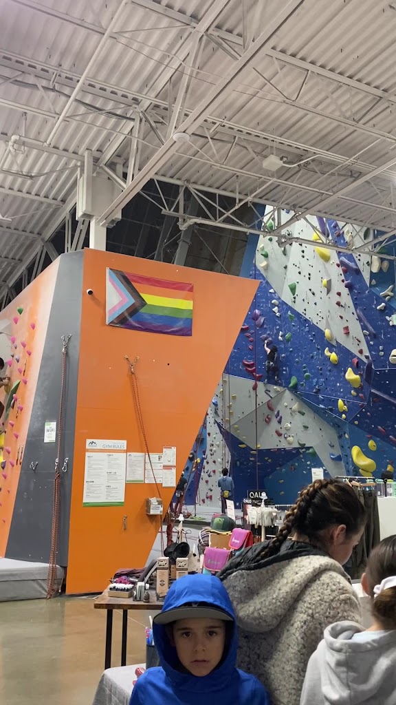  Edgeworks Climbing Bellevue