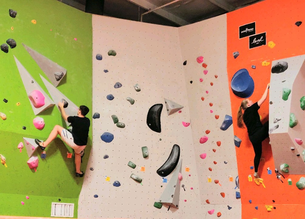  Active Climbing - Indoor Rock Climbing