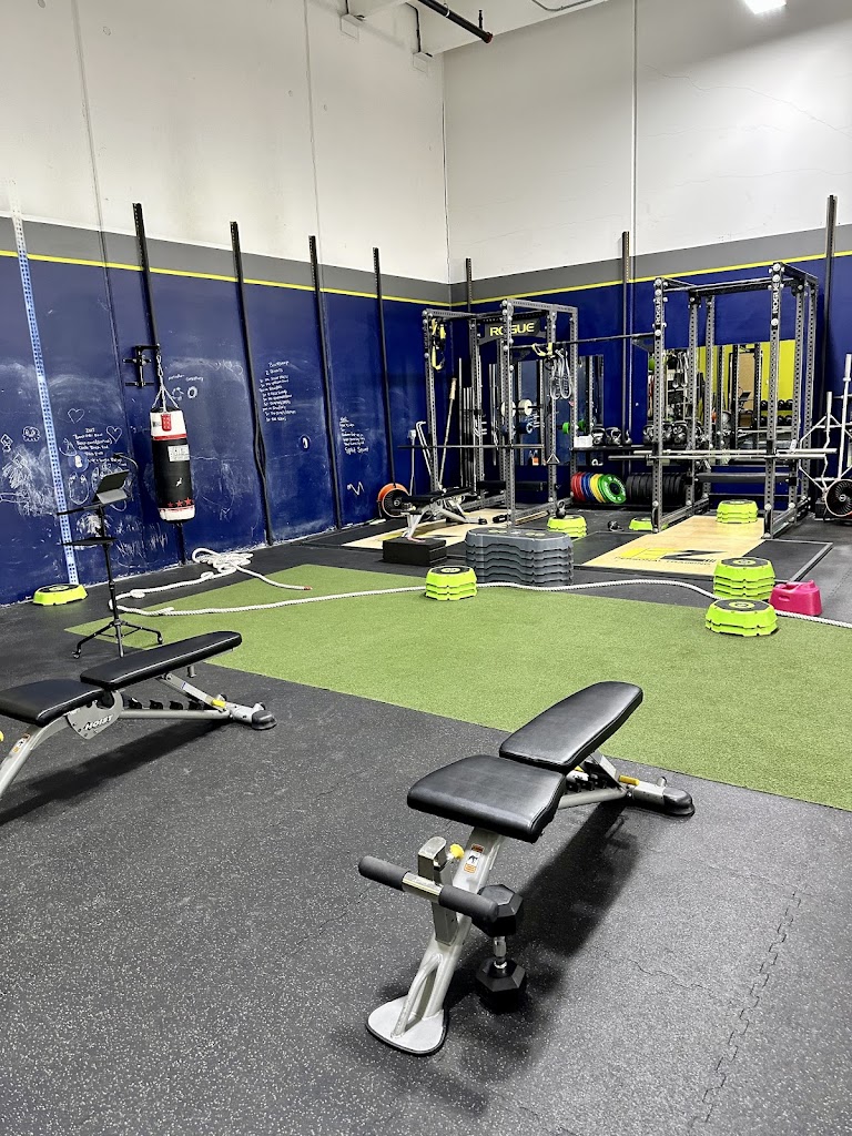  EZ Personal Training LLC.