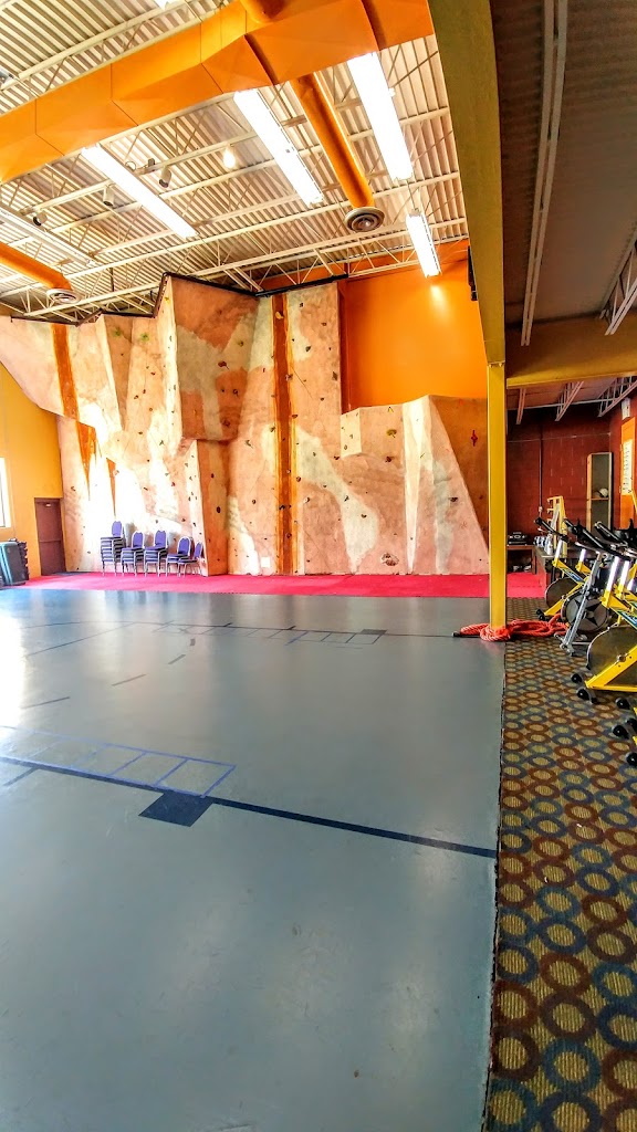  Lakeview Fitness Center