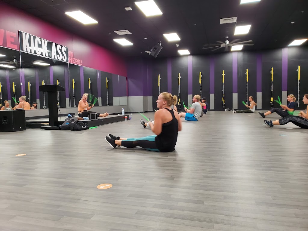 Crunch Fitness - East York