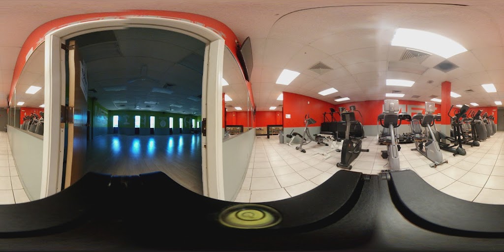  Muscle & Fitness Center