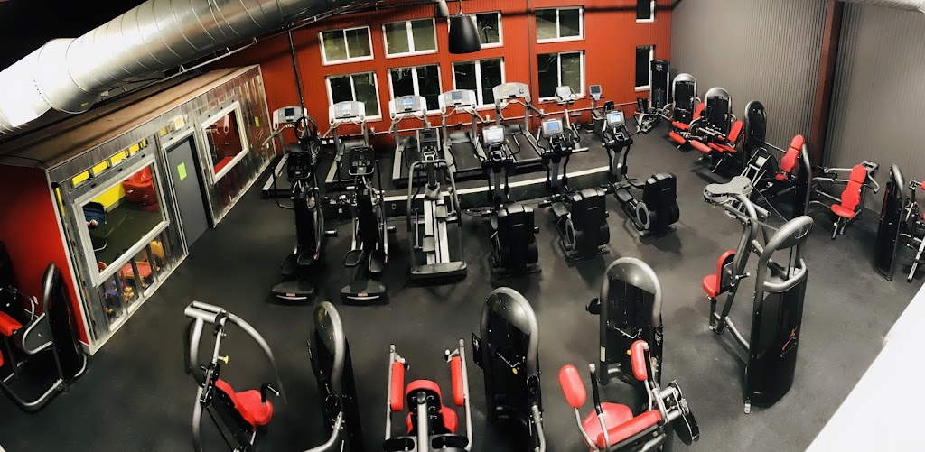  Momentum 24/7 Fitness