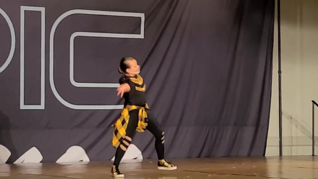  Nine Ladies Dancing - Dance Academy