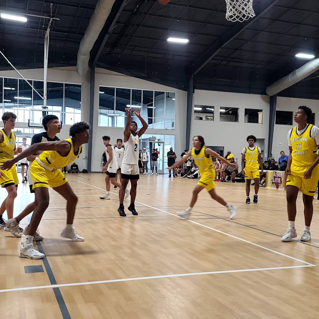  Central Texas Fieldhouse