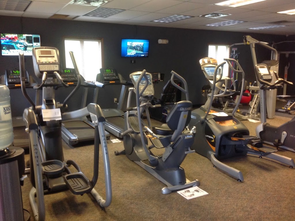  East Range Fitness and Tan