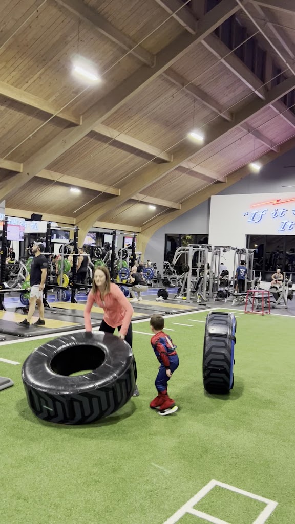  Genesis Health Clubs - Overland Park