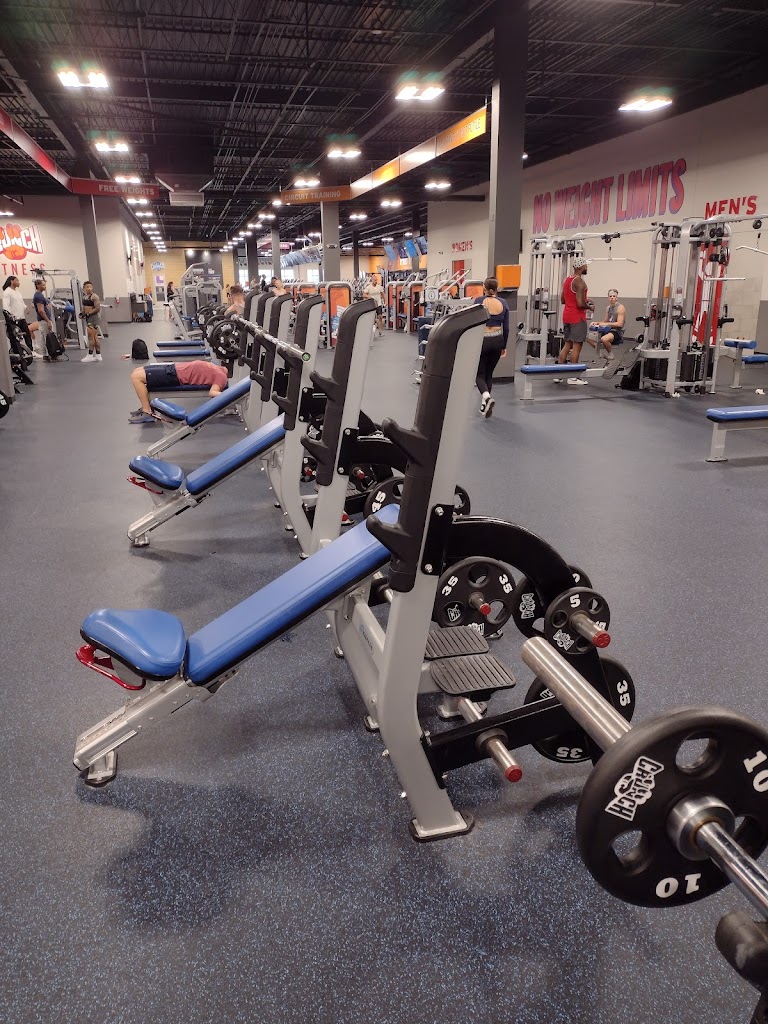  Crunch Fitness - Mobile