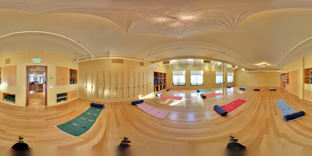  YogaWorks Larkspur Landing