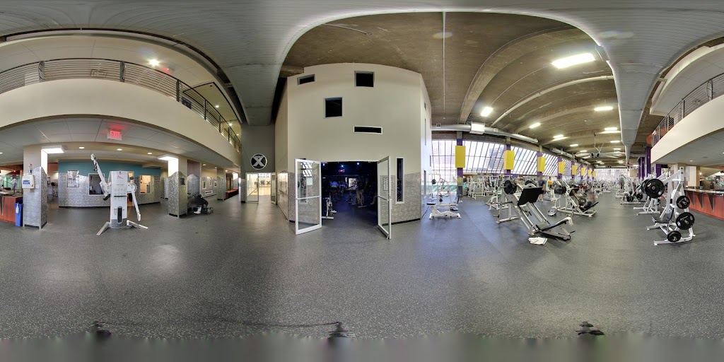  24 Hour Fitness - Downtown Dallas Gym