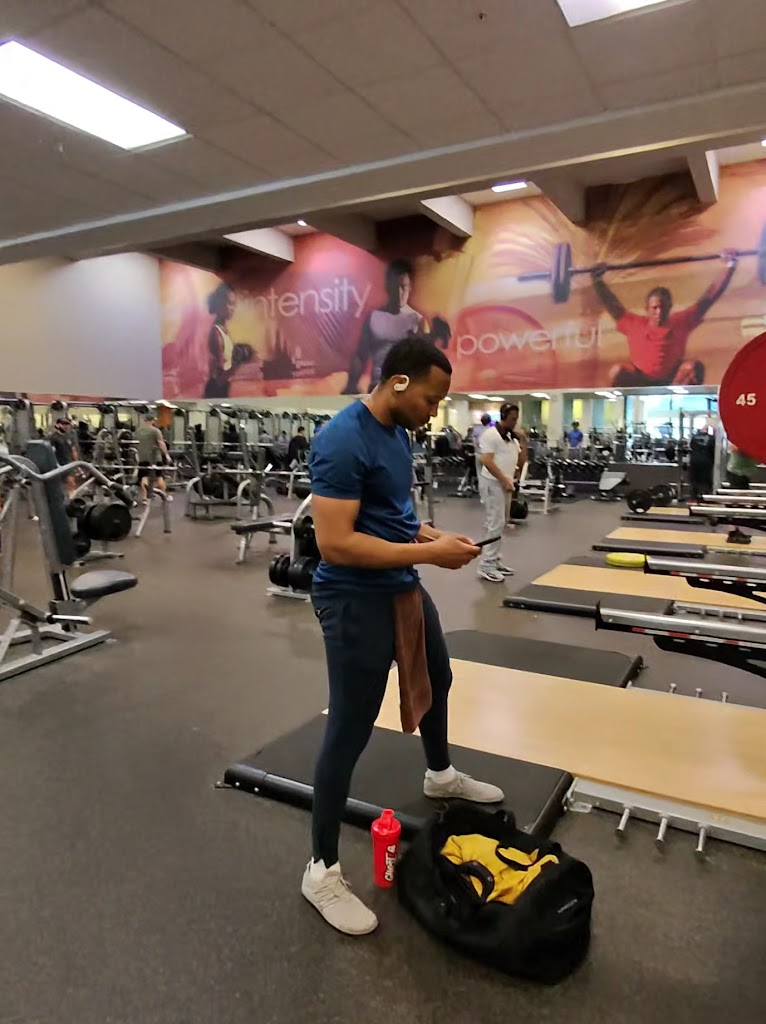  LA Fitness