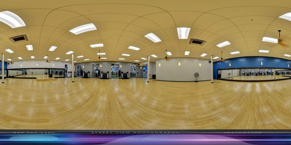  Onelife Fitness - Red Mill