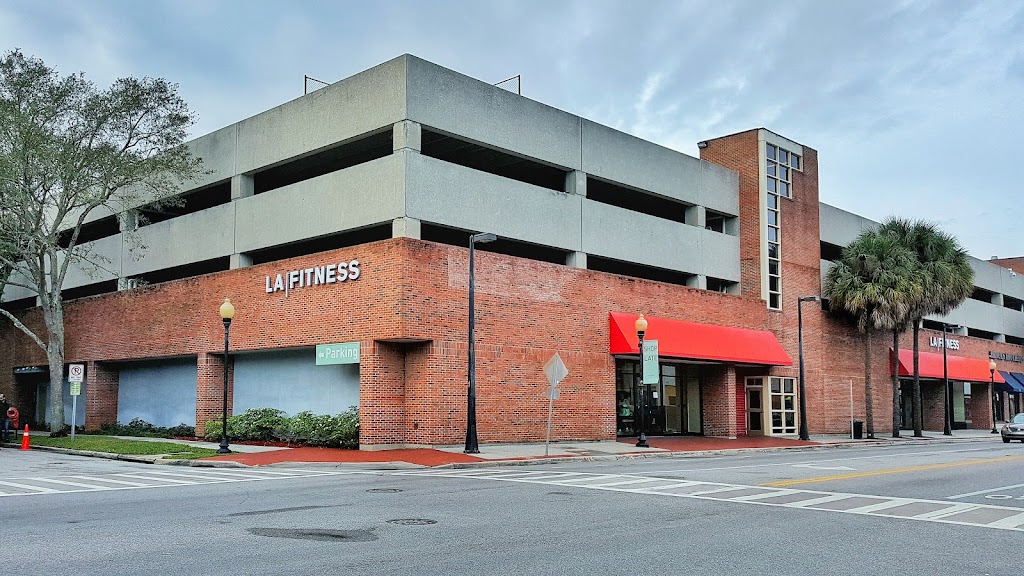  LA Fitness