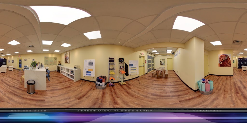  Bumble Bee Yoga Community