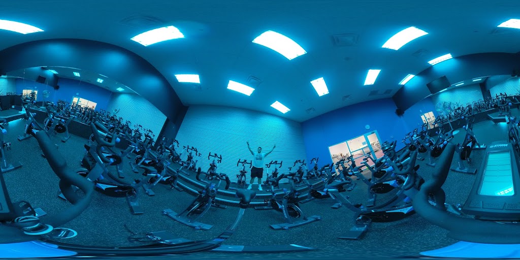  Genesis Health Clubs - Ward Parkway