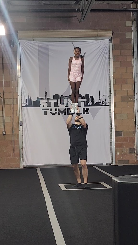  LV Stunt and Tumble