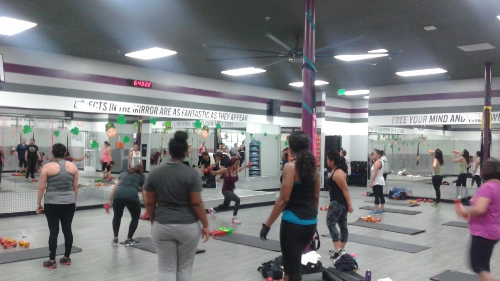  Crunch Fitness - Stockton