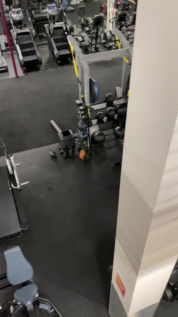  Crunch Fitness - El Cajon Jamacha