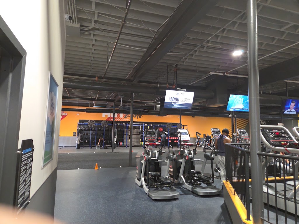  Crunch Fitness - Springfield