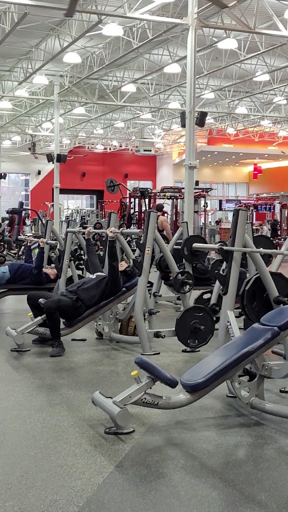  The Edge Fitness Clubs