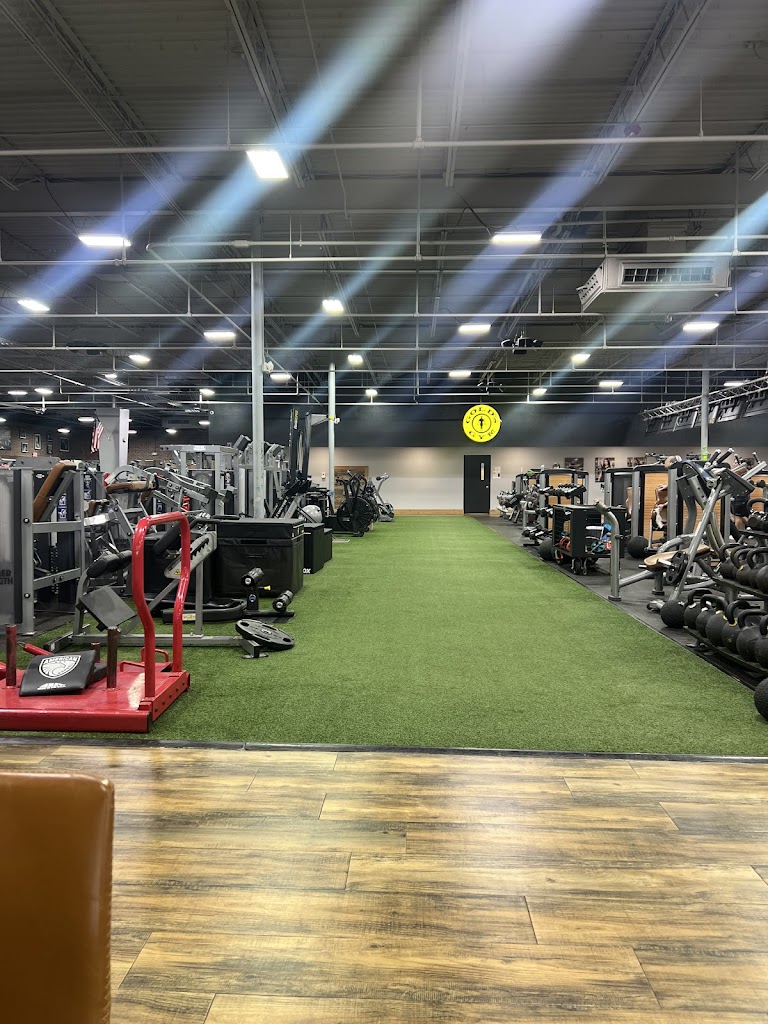  Gold's Gym