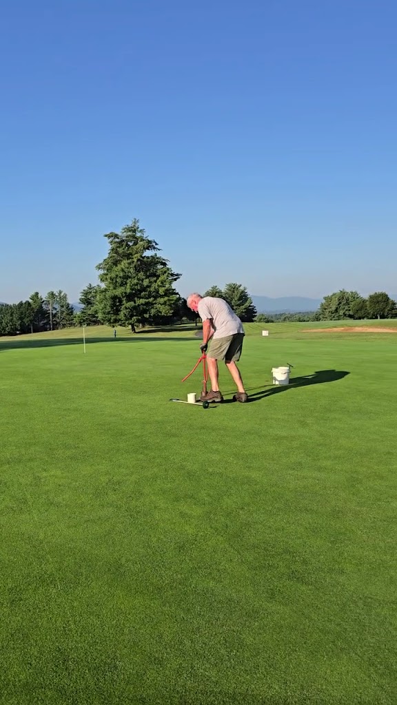  Blue Hills Golf Club